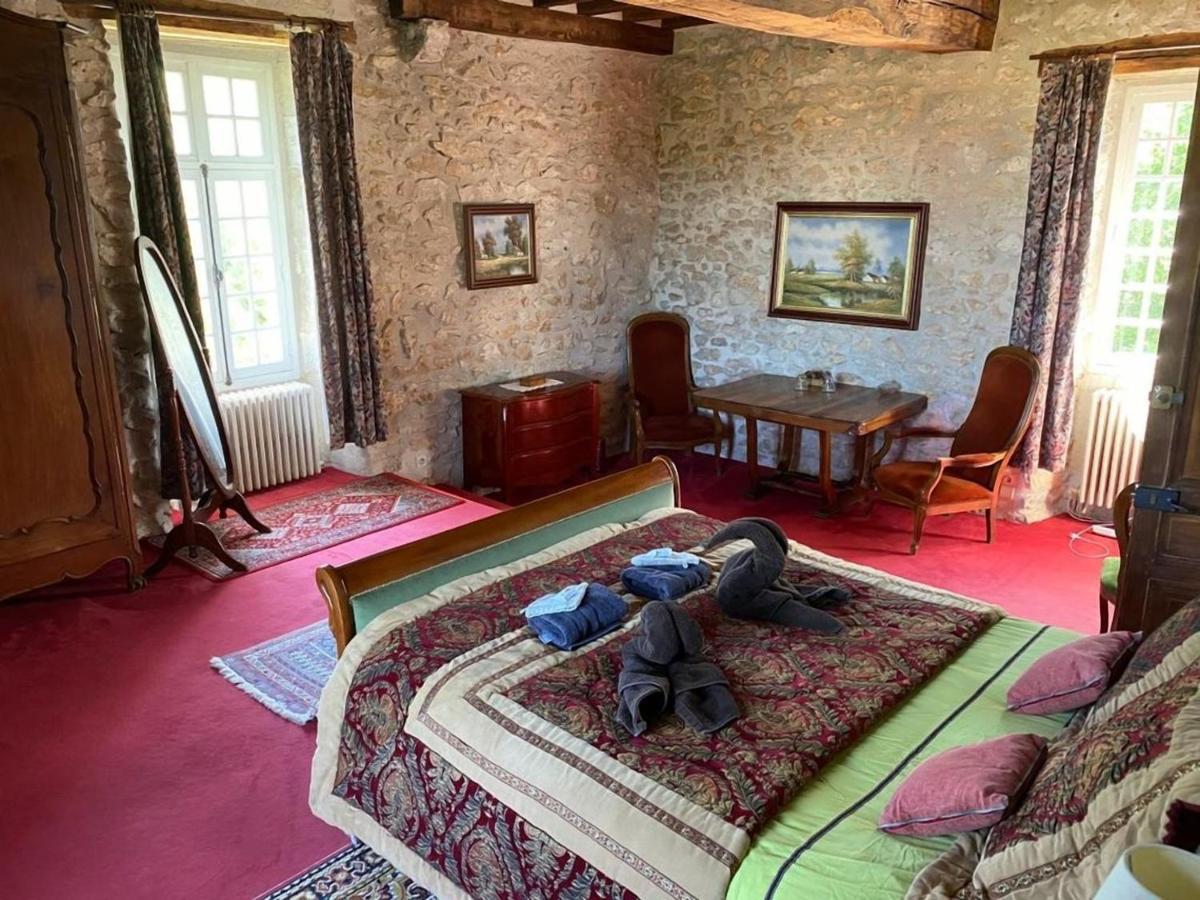 Château de Montramé Soisy-Bouy Cameră foto