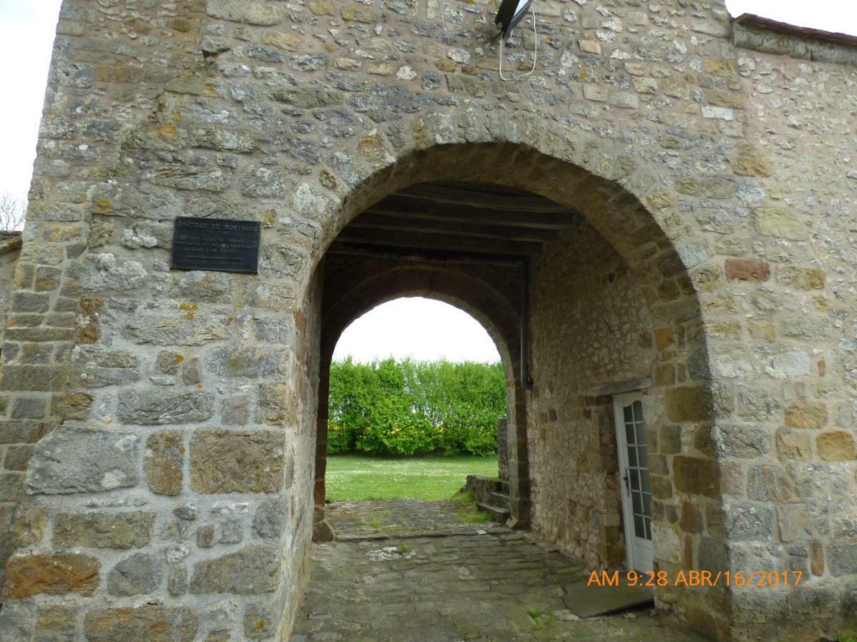 Château de Montramé Soisy-Bouy Exterior foto